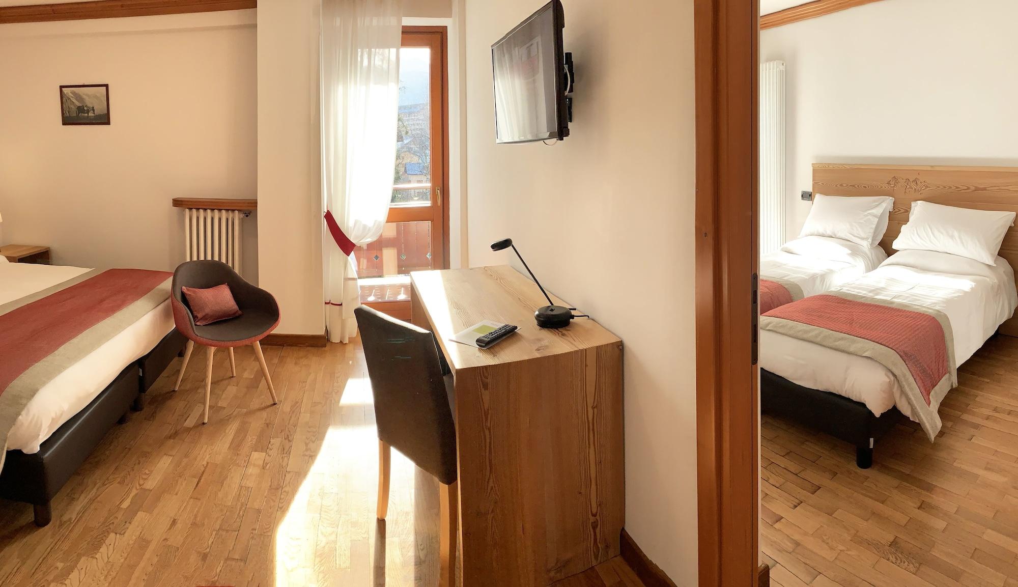 Hotel Croux Courmayeur Bagian luar foto