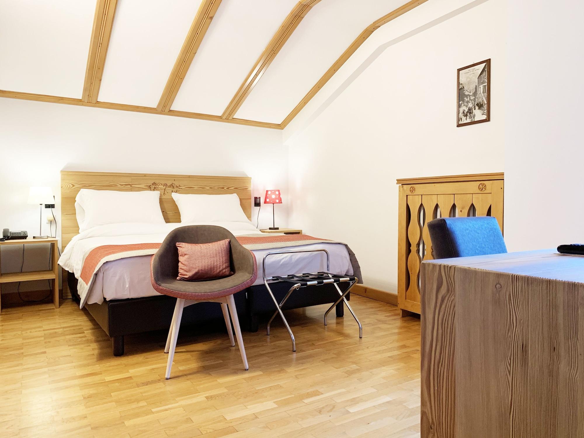 Hotel Croux Courmayeur Bagian luar foto