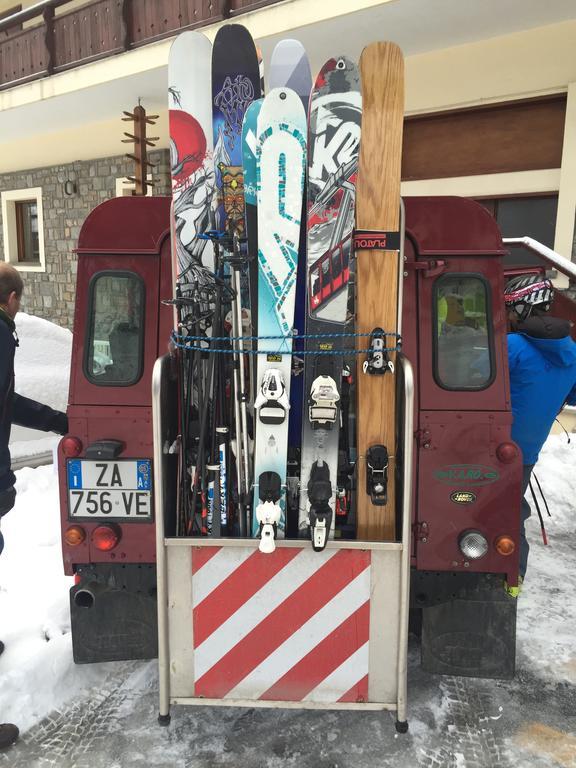 Hotel Croux Courmayeur Bagian luar foto